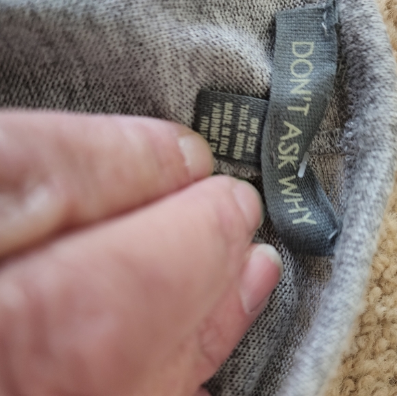 Don't Ask Why ladies knit top size M - Picture 5 of 5